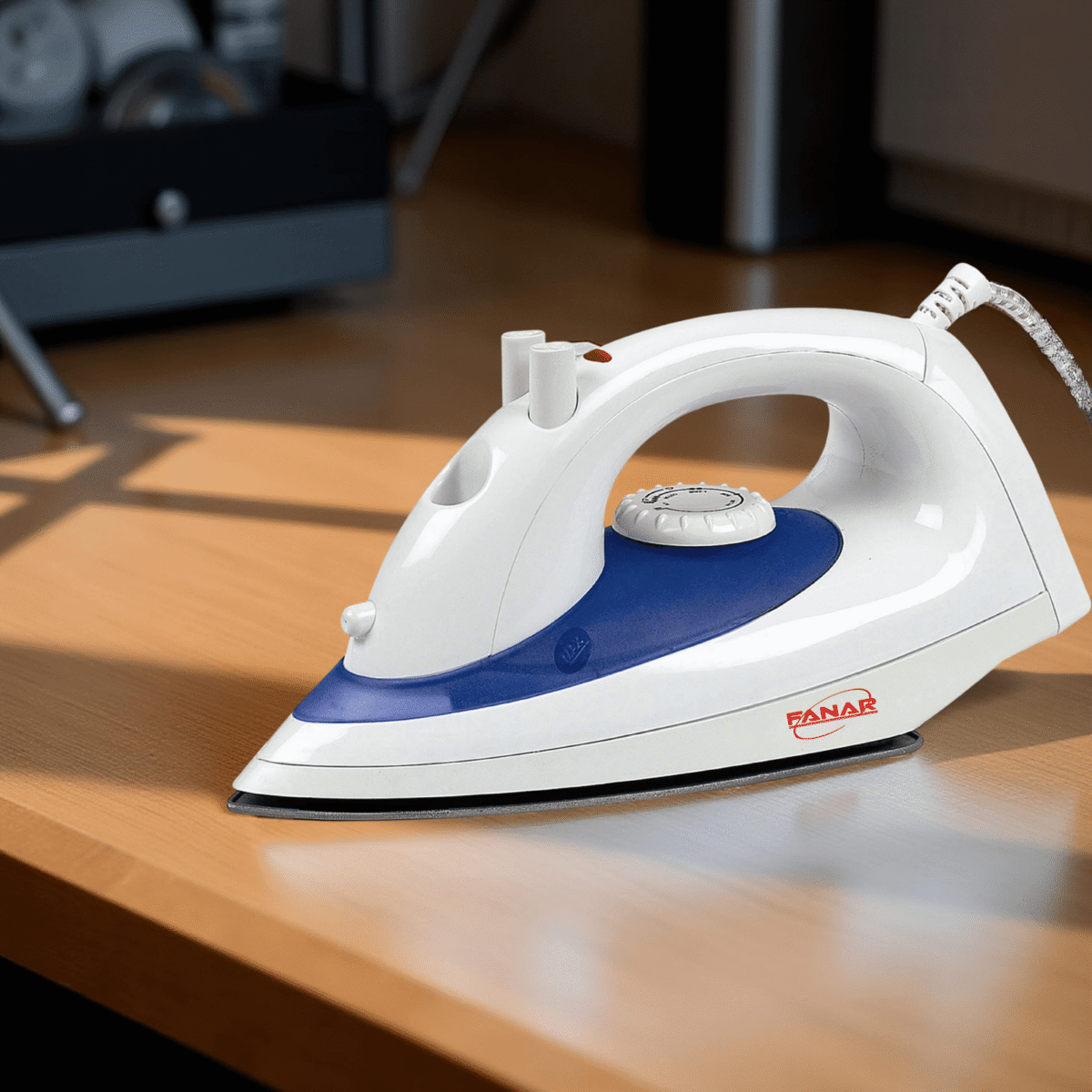 FANAR STEAM IRON -1200W - Image 1