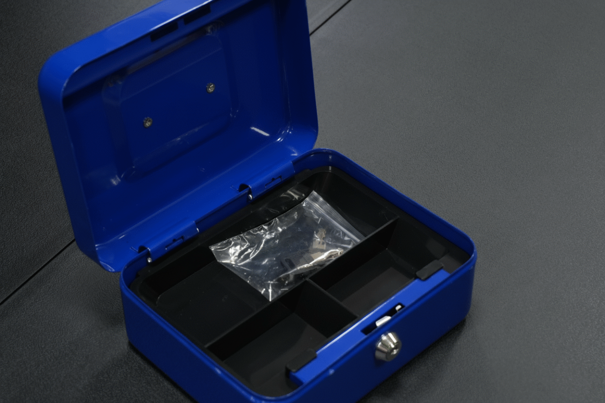 FANAR CASH BOX-90X300X240-1.6KG - Image 2