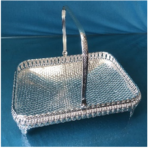 GOLDEN SQUARE TRAY W/HANDLE -26X19.5X8X20CM