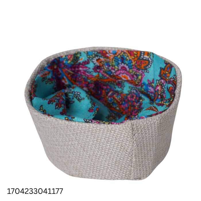Straw Basket - 10 x 8 x 8 - Mix Color - Size 10 x 8 x 8 cm